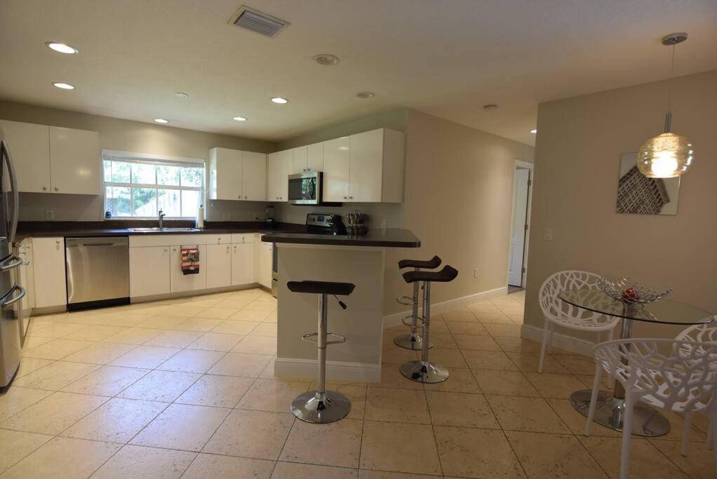 Bernice 3Bd2Bth With Heated Pool Near Siesta Key! 사라소타 외부 사진