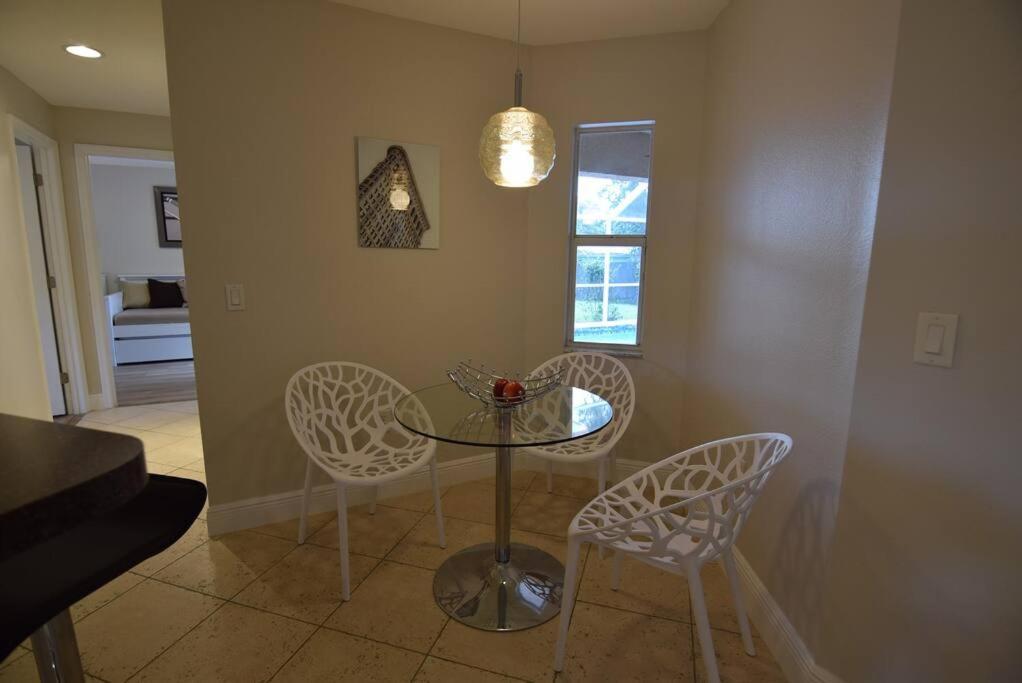 Bernice 3Bd2Bth With Heated Pool Near Siesta Key! 사라소타 외부 사진